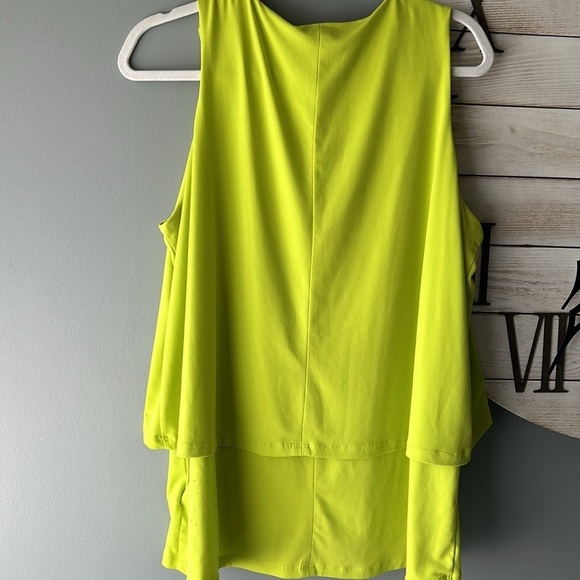 [L] Host Pick- Michael Kors Large Sleeveless Top - Picture 6 of 6